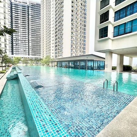 F 1-5 Pax 3Bed Cozy Home Studio Trefoil Setia Alam Wifi & Tv Shah Alam Eksteriør bilde
